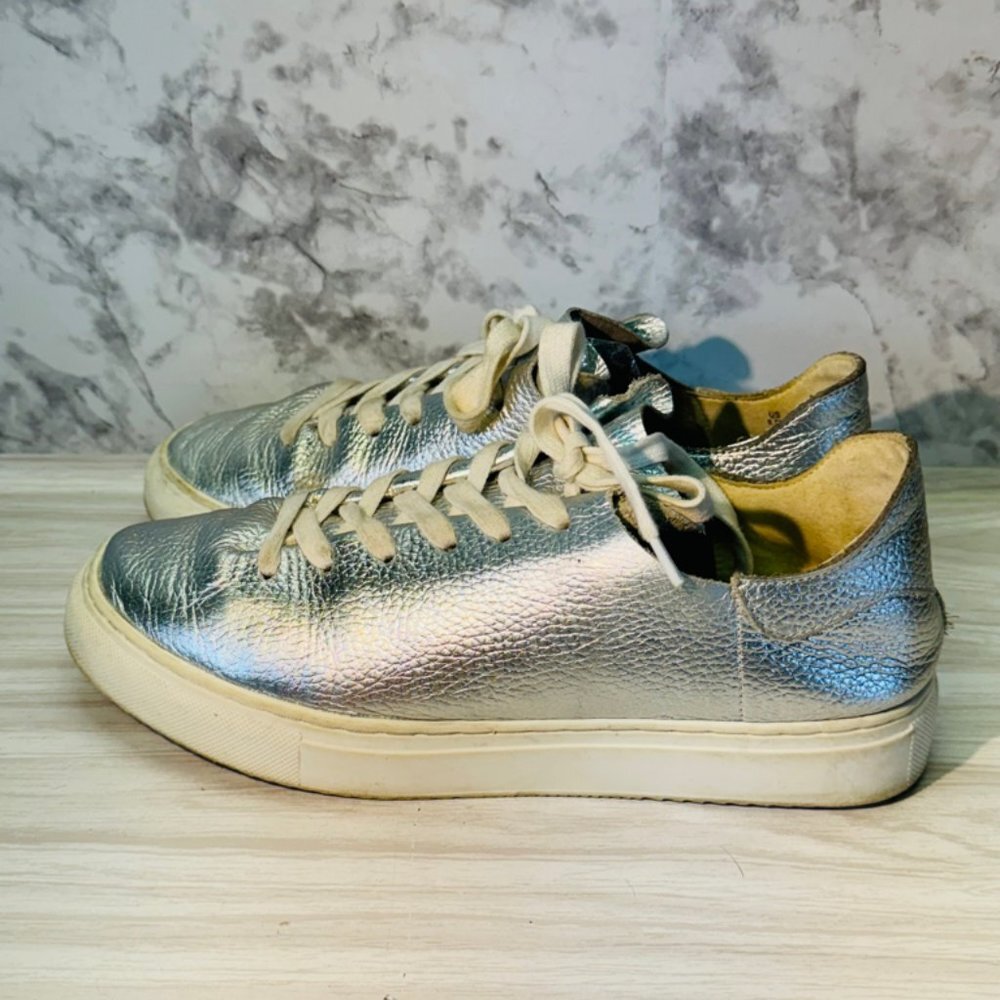 Sam Edelman Wmns Sz8.5 MSilver Pebble Leather POPPY Lace up Fashion Sneakers